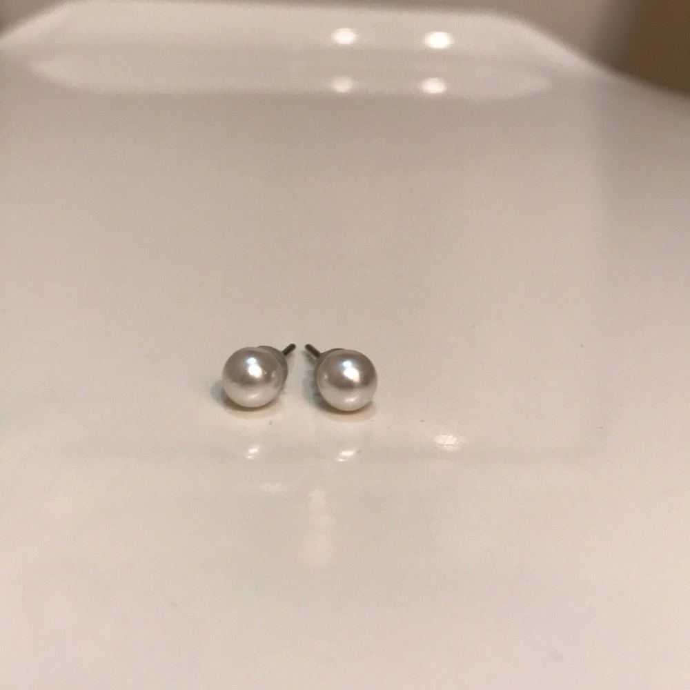 ⚡️FINAL PRICE⚡️ Pearl Earrings
